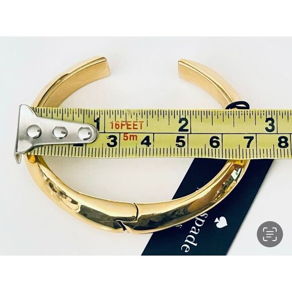 NWT Gorgeous!! Kate Spade New York Raise the Bar Cuff Gold Polished Bracelet - Picture 2 of 14